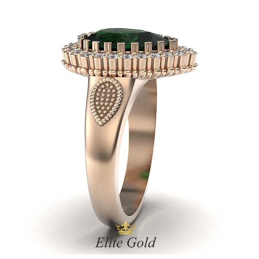 кольцо Hurrem в красном золоте с зеленым камнем в центре
