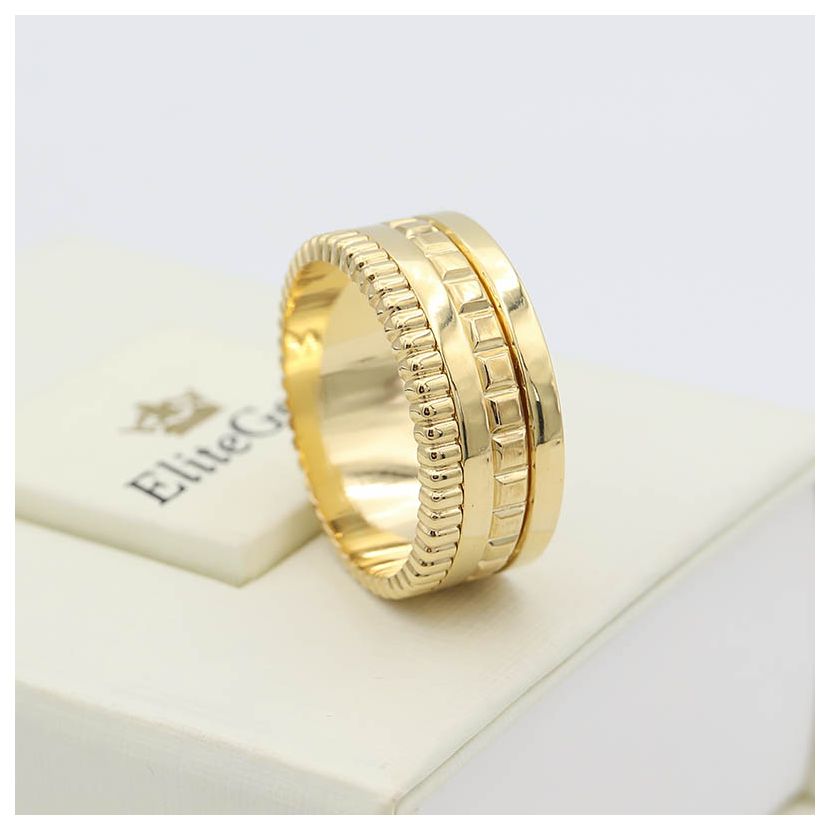 Обручальное рельефное кольцо Quatre XL без камней