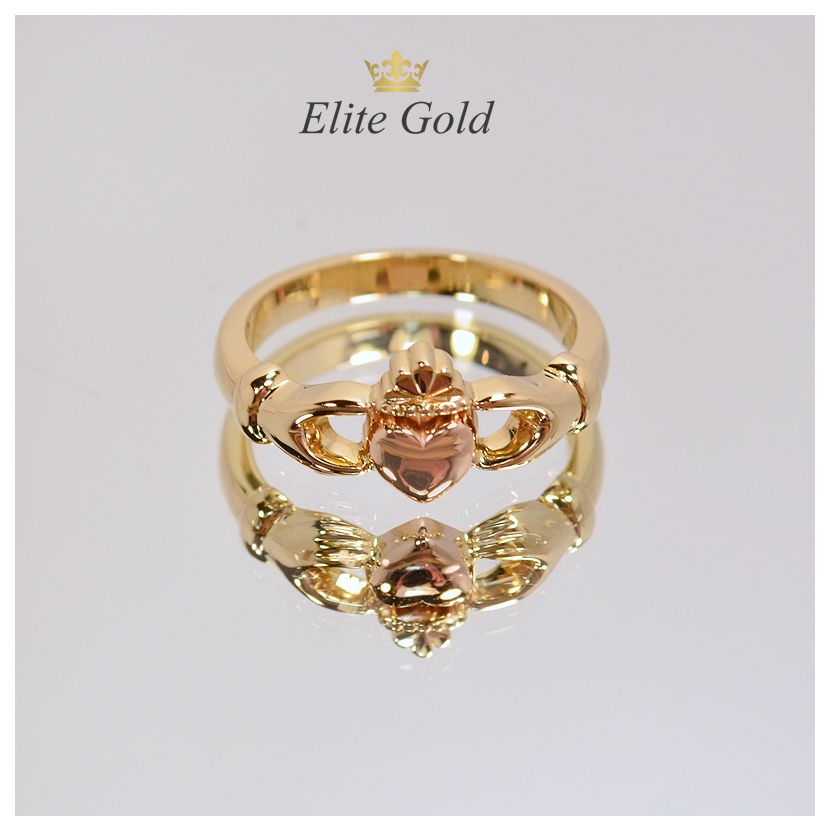 кладдахское кольцо pink heart celtic без камней в лимонном золоте и сердце в красном
