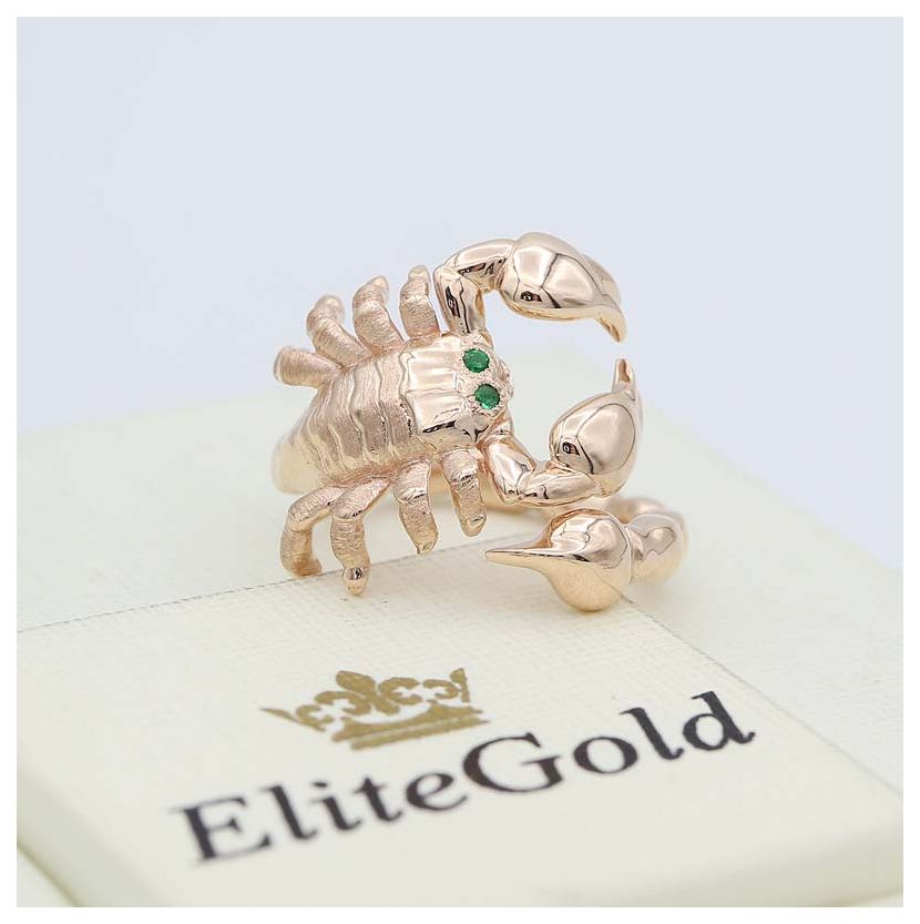 золотое кольцо Скорпион фото